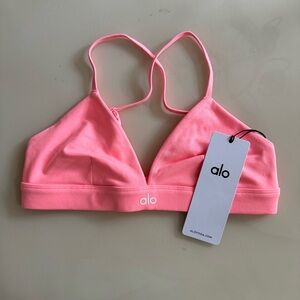 NWT ALO NEON BUBBLEGUM PINK SPLENDOR BRA